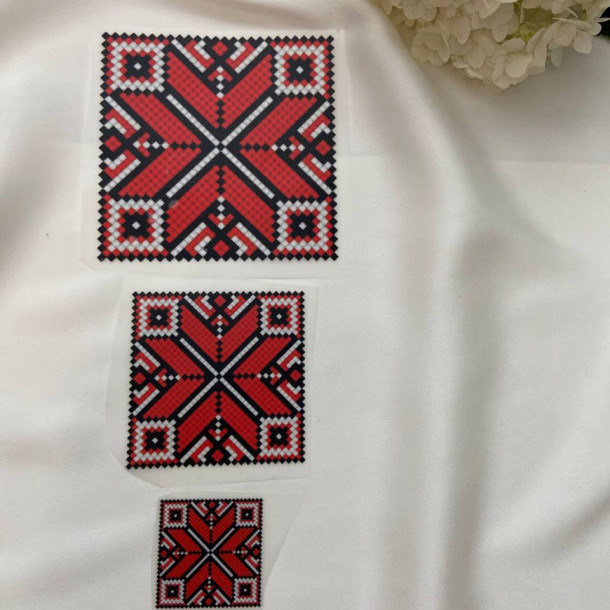 термоналіпка з українським орнаментом